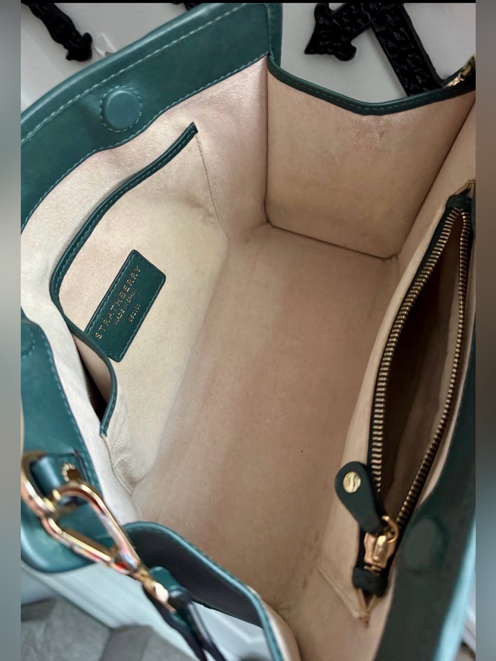 Strathberry Midi medium Tote 👜 Bottle Green Leather Top Handle Shoulder Bag $875 - Picture 15 of 16